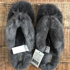 Thong Ugg Slippers (gray)